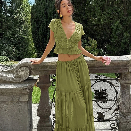 Elegantní krajkový top s výstřihem do V &amp; Maxi sukně